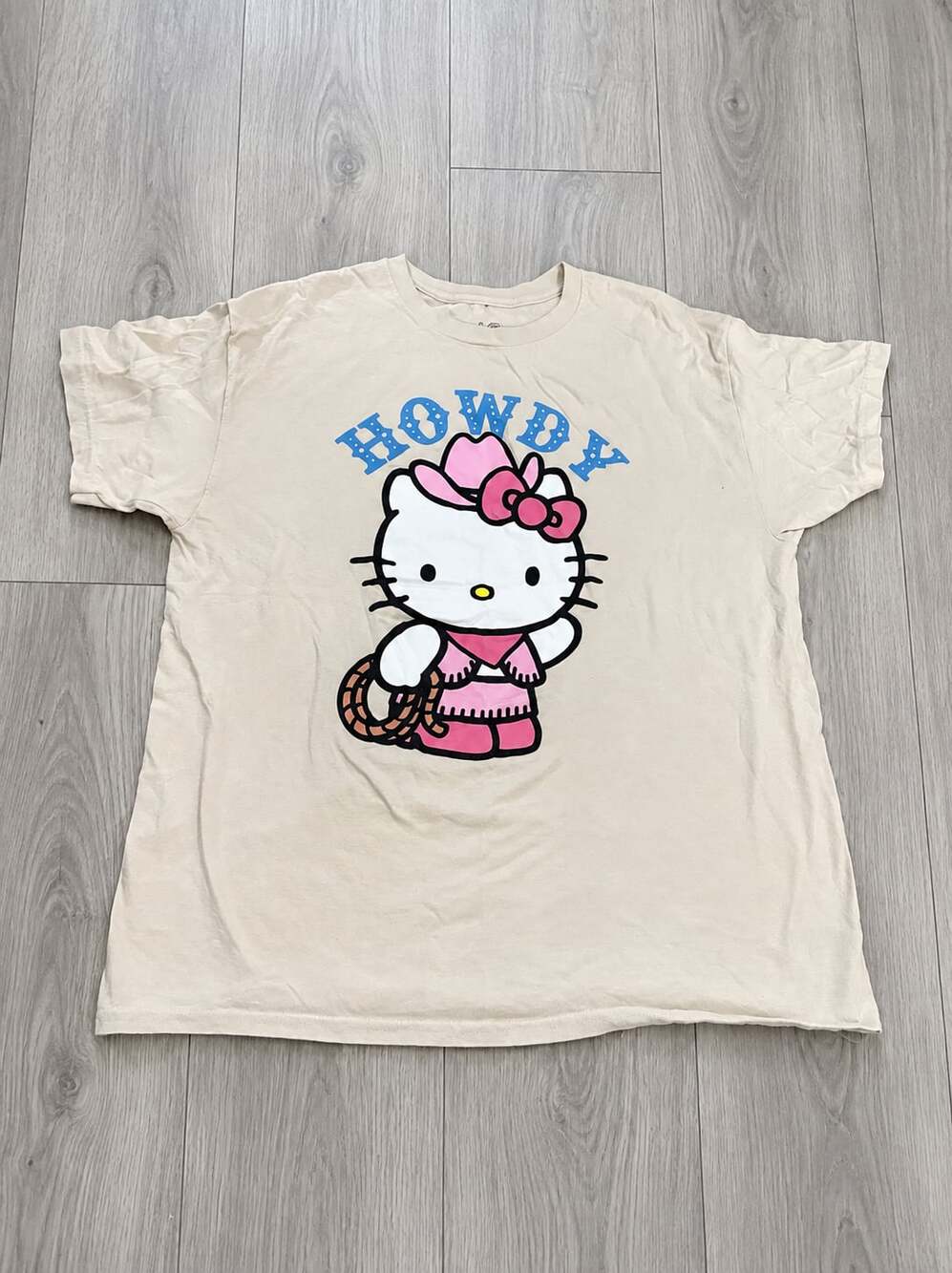Hello Kitty Sanrio Howdy Cowgirl Graphic T-Shirt Beige Size L